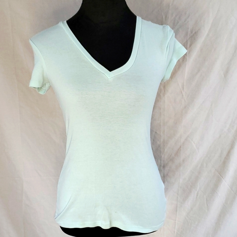 Old Navy Tshirt
